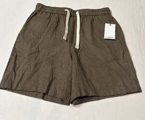 Men’s The Vacay Pull-On Shorts XS 7.0" Inseam Brown Linen Blend
D2